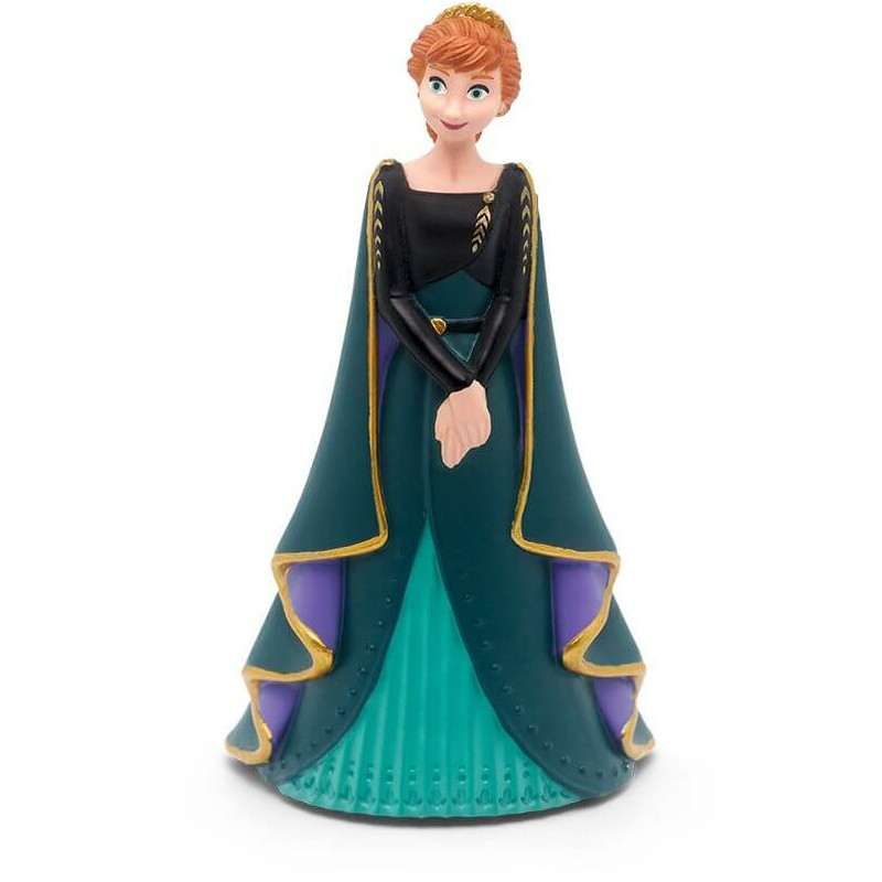 Figur einer Frau im grün-schwarzen Kleid mit Umhang, gefalteten Händen und einem Lächeln. Figur einer Frau im grün-schwarzen Kleid mit Umhang, gefalteten Händen und einem Lächeln.