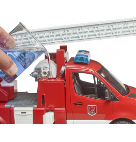 Bruder 02673 MB Sprinter Feuerwehr mit Drehleiter, Pumpe und Light + Sound Modul