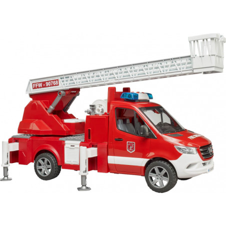 Bruder 02673 MB Sprinter Feuerwehr mit Drehleiter, Pumpe und Light + Sound Modul