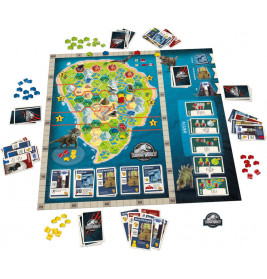 Jurassic World Brettspiel mit Karten, Spielsteinen und Token rund um ein buntes Spielfeld mit Hexfeldern.