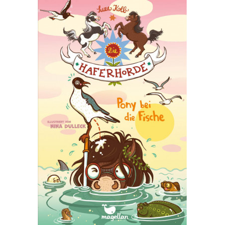Cartoon-Pony steht im Wasser, ein Vogel sitzt auf seinem Kopf, Fische schwimmen und Tiere fliegen spielerisch darüber. Cartoon-Pony steht im Wasser, ein Vogel sitzt auf seinem Kopf, Fische schwimmen und Tiere fliegen spielerisch darüber.