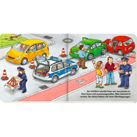 So viele große Fahrzeuge bei der Arbeit So viele große Fahrzeuge bei der Arbeit