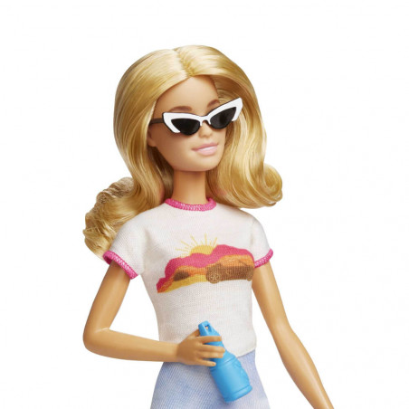 Mattel HJY18 Refreshed Travel Barbie