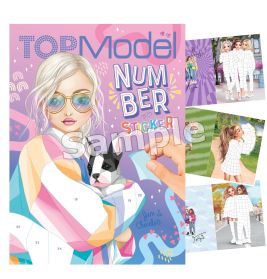Illustrierte Frau mit Sonnenbrille hält einen Hund, umgeben von Stickerbögen und Modeskizzen.