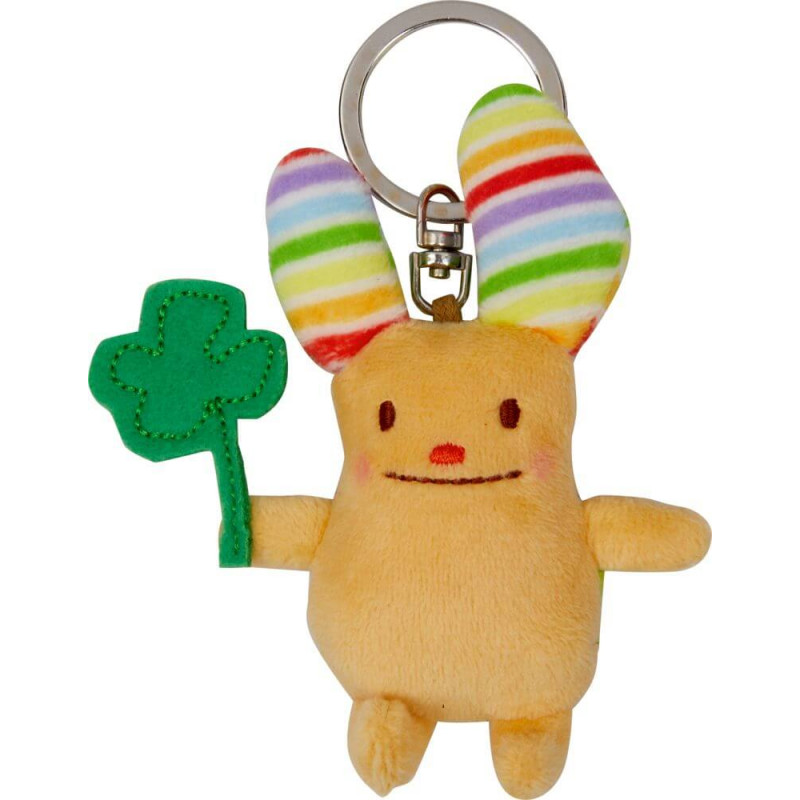 Plüsch-Schlüsselanhänger mit gestreiften Ohren und grünem Filz-Kleeblatt in der Pfote.