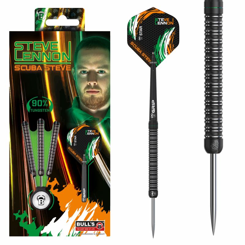 Dart-Set-Verpackung mit Steve Lennon und einem schwarzen Dart mit grünen, weißen und orangen Akzenten.
