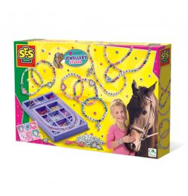SES Creative Pferde Schmuckset: Schachtel mit Perlen, Kettenmotiven, einem Mädchen und Pferd auf dem Cover.