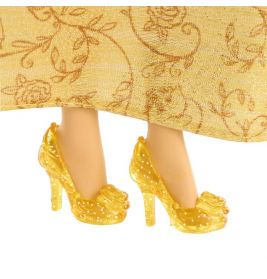 Mattel HLW11 Disney Princess Fashion Doll Core Belle
