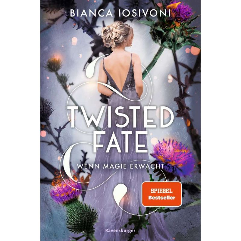 Buchcover: Eine Frau im rückenfreien Kleid steht zwischen Disteln. Titel: Twisted Fate von Bianca Iosivoni.