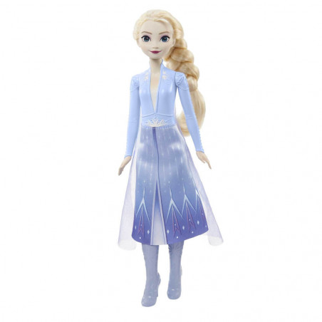 Blonde Puppe im blau-lila Kleid mit langen Stiefeln, inspiriert von Elsa aus dem Film Die Eiskönigin.