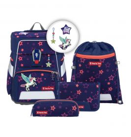 Dunkelblaues Schulranzen-Set mit pinken Sternen, Einhorn-Motiv und passenden Accessoires wie Taschen und Anhängern.