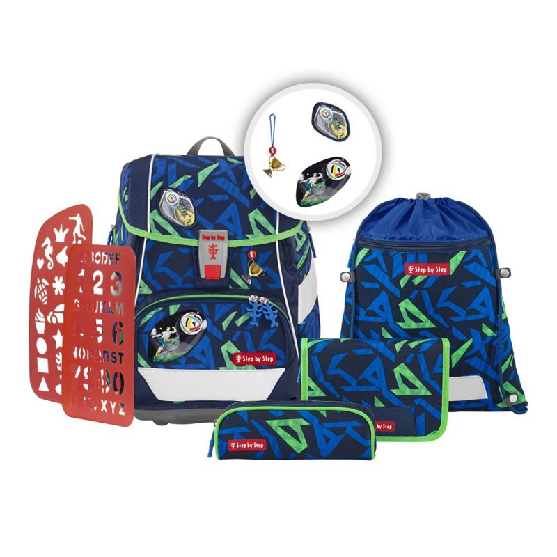 Blau-grünes Schulranzenset mit geometrischem Muster, bestehend aus Rucksack, Federmappe, Sportbeutel und Schablone. Blau-grünes Schulranzenset mit geometrischem Muster, bestehend aus Rucksack, Federmappe, Sportbeutel und Schablone.