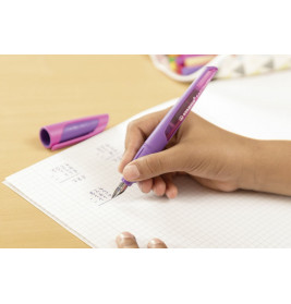 Ergonomic school fountain pen STABILO® EASYbuddy®Ergonomischer Schulfüller STABILO® EASYbuddy®