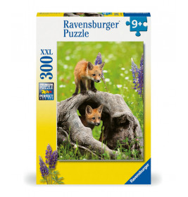 Ravensburger Kinderpuzzle "Freche Füchse": 300 XXL-Teile, ab 9 Jahren - zwei Fuchskinder bei lila Blumen.
