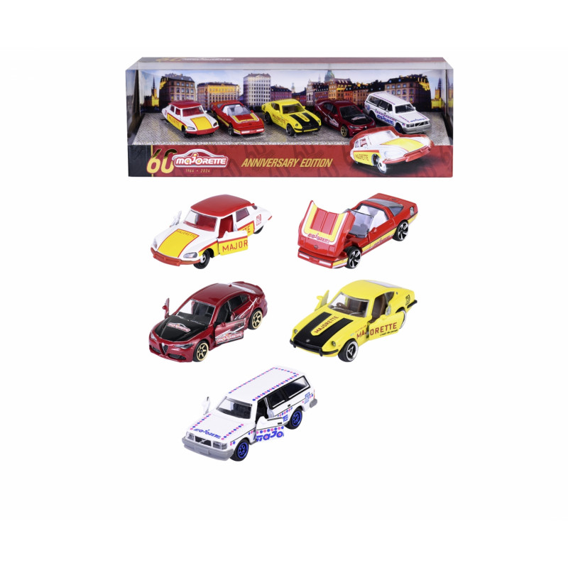 Sechs bunte Spielzeugautos liegen unter ihrer Verpackung mit der Aufschrift Majorette Anniversary Edition. Sechs bunte Spielzeugautos liegen unter ihrer Verpackung mit der Aufschrift Majorette Anniversary Edition.