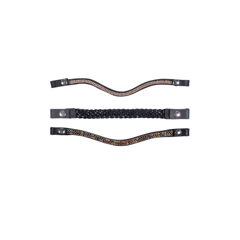 Drei schwarze Lederbänder mit verschiedenen Mustern und Druckknöpfen an den Enden auf weißem Hintergrund.