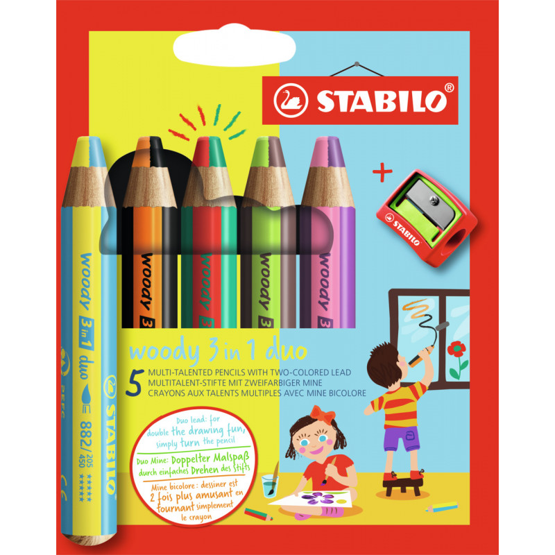 Fünf zweifarbige Stabilo Woody 3 in 1 Duo Stifte mit Spitzer und einer Zeichnung eines Kindes auf der Verpackung. Fünf zweifarbige Stabilo Woody 3 in 1 Duo Stifte mit Spitzer und einer Zeichnung eines Kindes auf der Verpackung.