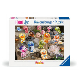 Ravensburger Puzzlebox mit 1000 Teilen: Bunte Comicbären über dekorativem Tischgedeck.