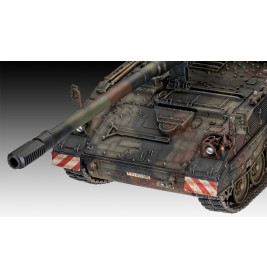 Panzerhaubitze 2000, Revell Modellbausatz