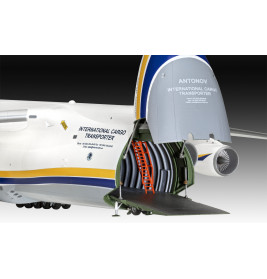 Antonov AN-124 Ruslan, Revell Modellbausatz