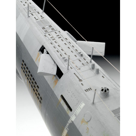 German Submarine Type XXI, Revell Modellbausatz