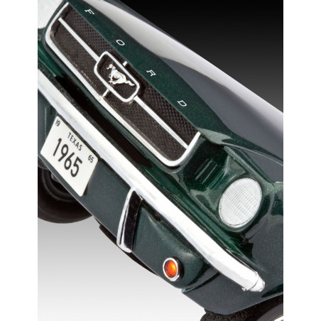 1965 Ford Mustang 2+2 Fastback, Revell Modellbausatz