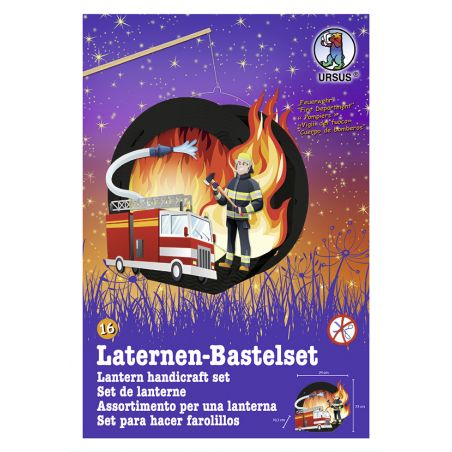 Laternen-Bastelset mit Feuerwehrmann, Schlauch, Feuerwehrwagen und brennendem Haus als Motiv.