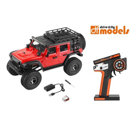 Rotes RC-Offroad-Auto mit Zubehör, schwarz-orangefarbener Fernbedienung und df models Logo in der Ecke.