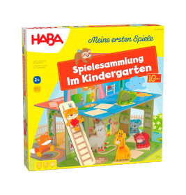 Box der Spielesammlung im Kindergarten von HABA mit Tierfiguren in einem Spielzimmer.