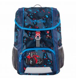 Dunkelblauer Kinder-Rucksack mit rotem Traktor-Motiv, blauen Abschlüssen und seitlichen Mesh-Taschen.