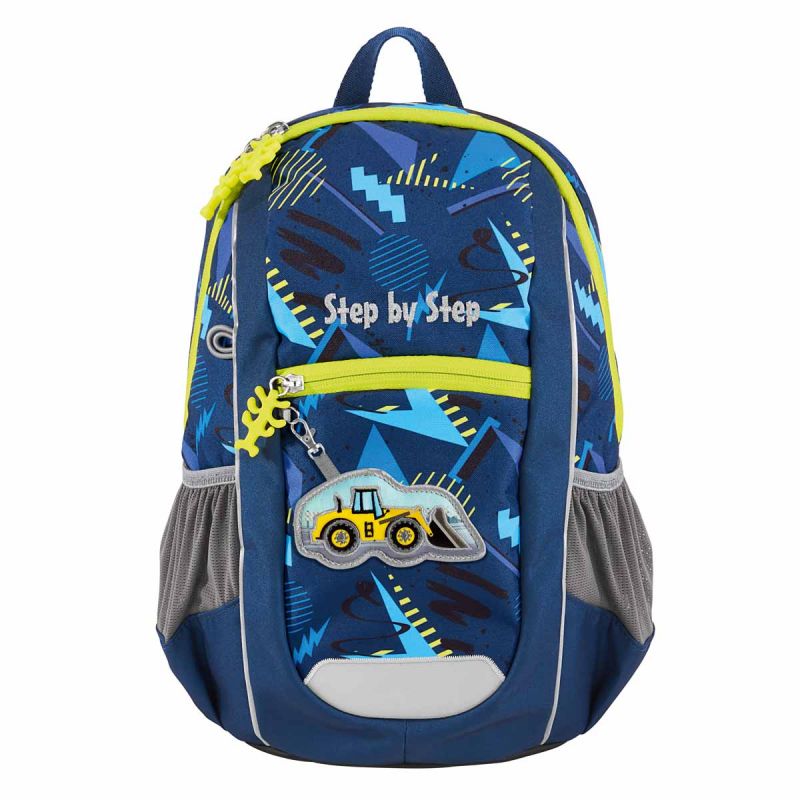 Blauer Kinder-Rucksack mit gelben Akzenten, abstrakten Formen und einem Spielzeug-Bulldozer als Anhänger vorne. Blauer Kinder-Rucksack mit gelben Akzenten, abstrakten Formen und einem Spielzeug-Bulldozer als Anhänger vorne.