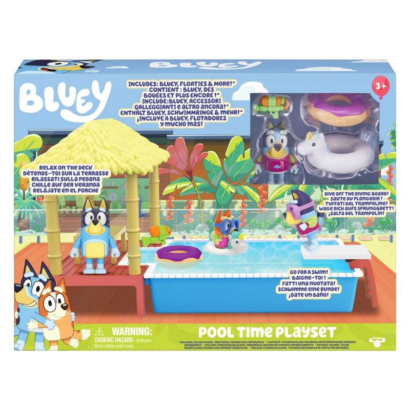Bluey Pool Time Spielset-Box mit Bluey-Figuren, Pool, Schwimmringen und Zubehör in einer Gartenszene.