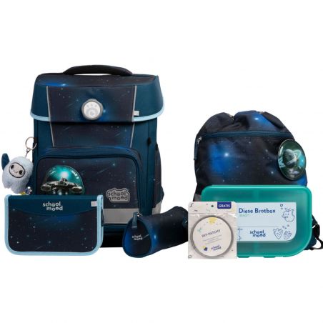 Blaue Schultaschen und Zubehör mit Sternenmotiv, inklusive Brotdose und Schlüsselanhänger.