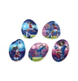 Fünf ovale Fußball-Embleme mit spielenden Frauen auf bunten Hintergründen.