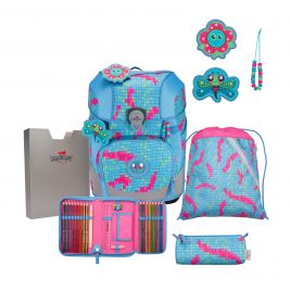 Blau-rosa Schulset mit Rucksack, Federmäppchen, Bastelzubehör, Turnbeutel und dekorativen Aufnähern.
