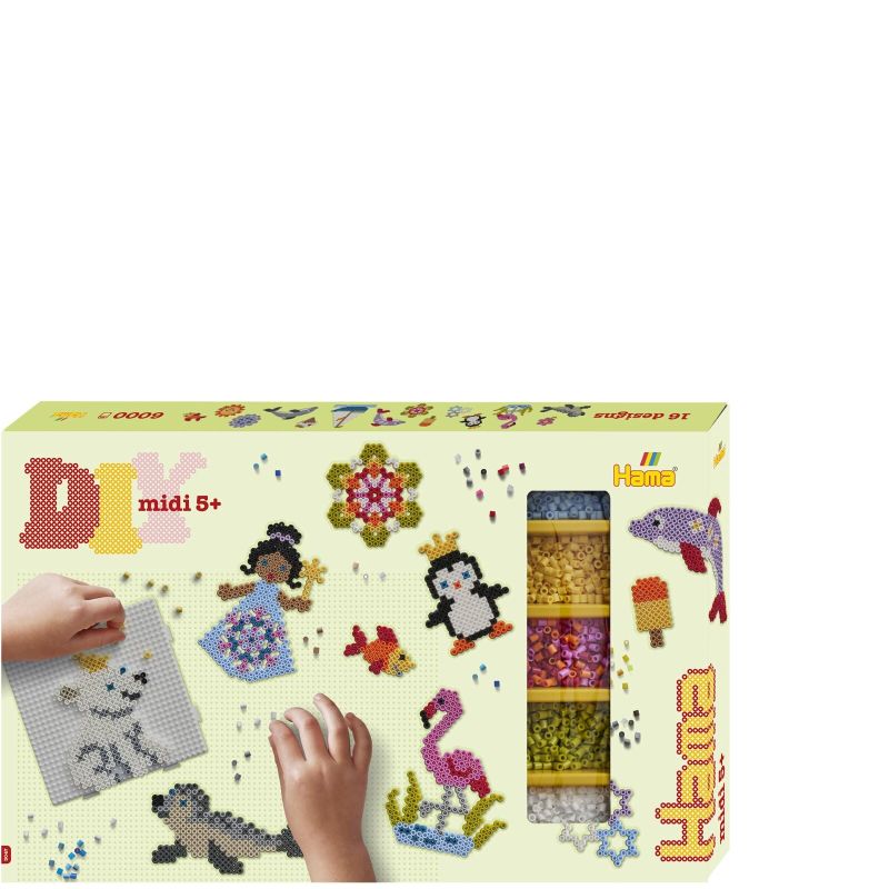 Hama-Perlen-Set: Hände stecken bunte Perlen auf Steckplatten zu Tier- und Blumenmotiven.