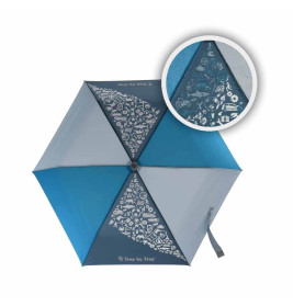 Blau-grauer Regenschirm mit weißen Mustern rundes Detail zeigt blaue Icons, die bei Wasser erscheinen.