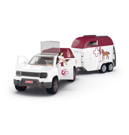 Mobile Tieraerztin mit Anhänger