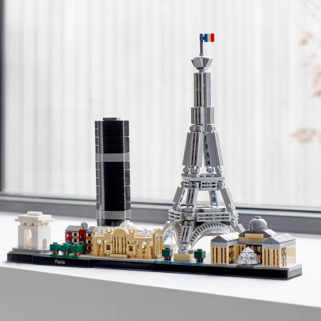 21044 Paris
