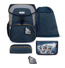 Dunkelblaues Schulranzen-Set mit Wolf-Motiven: Rucksack, Federmäppchen, Geldbörse, Aufnäher und Turnbeutel.