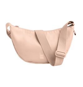 Beige, halbmondförmige Umhängetasche mit verstellbarem Gurt vor weißem Hintergrund.