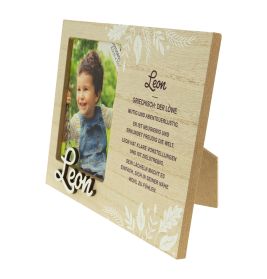 Holzrahmen mit Kinderfoto, Name "Leon" und deutscher Namensbeschreibung.