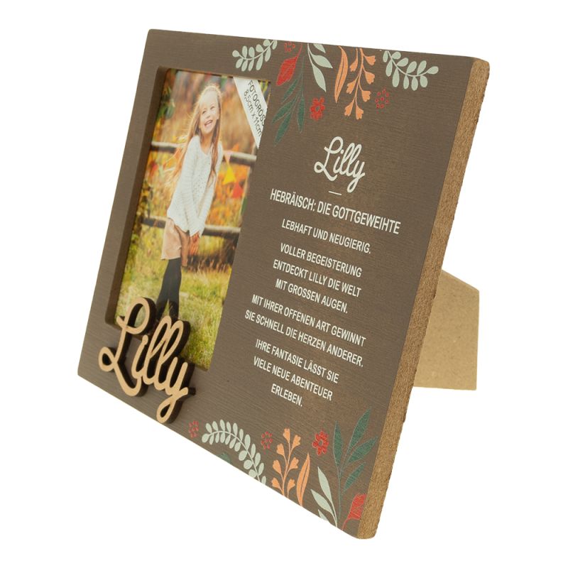 Holzrahmen mit Blumenmuster, Foto eines Mädchens und deutschem Text zum Namen Lilly.
