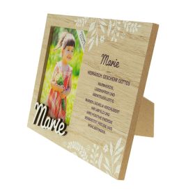 Holz-Fotorahmen mit Mädchenfoto, Blumenmustern und deutschem Text zum Namen Marie.