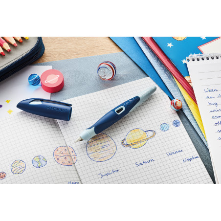 Füller EASYbirdy blau rechts Dream World