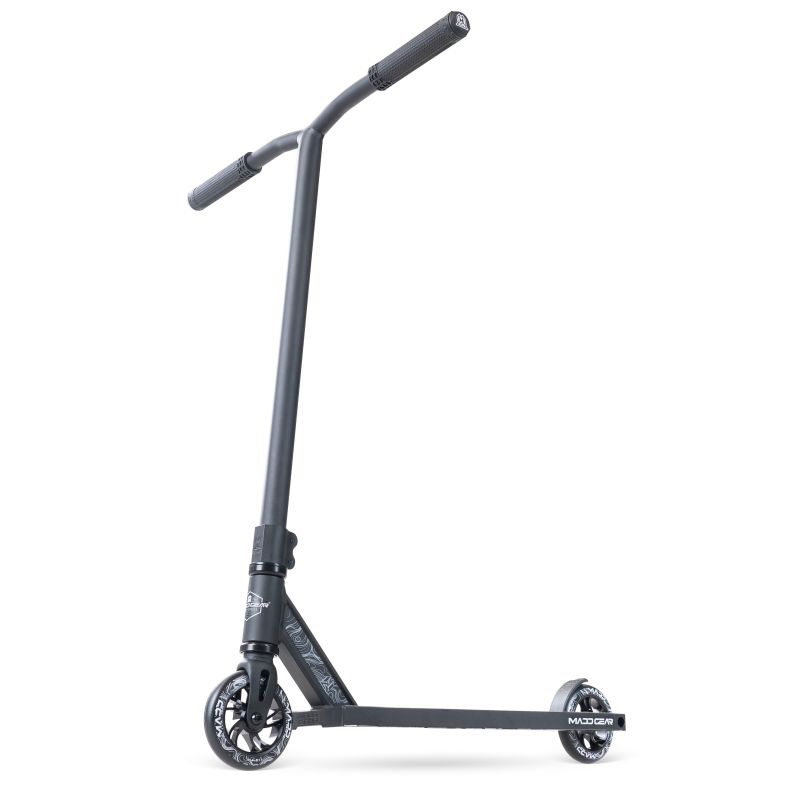 Madd Gear Stunt Scooter MG4 Titan schwarz Madd Gear Stunt Scooter MG4 Titan schwarz