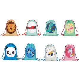 Acht bunte Turnbeutel mit jeweils unterschiedlichen Cartoon-Motiven von Tieren oder Fahrzeugen auf der Vorderseite.