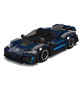 Blau-schwarzes Spielzeug-Rennauto aus Steckbausteinen, das einem Sportwagen ähnelt.