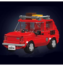 Mould King Fiat 126P Outdoor A dventure