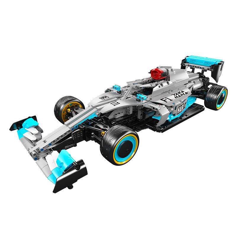 LEGO-Modell eines silber-blauen Formel-1-Autos, schräg von der Seite betrachtet.